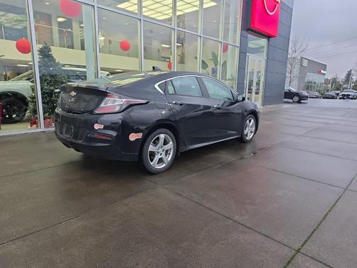 2017 Chevrolet Volt LT