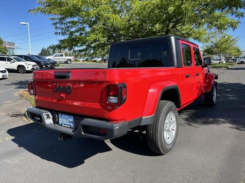 2023 Jeep Gladiator Sport S