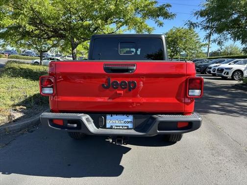 2023 Jeep Gladiator Sport S