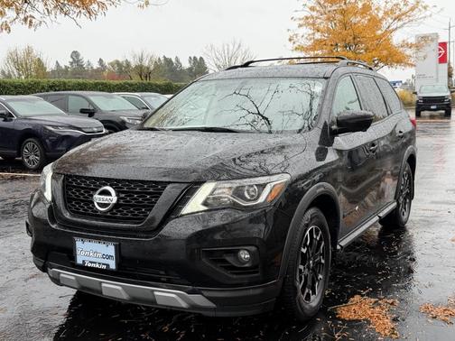 2020 Nissan Pathfinder SL 4WD