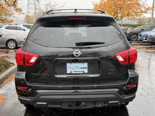 2020 Nissan Pathfinder SL 4WD