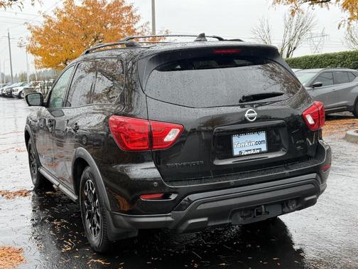 2020 Nissan Pathfinder SL 4WD