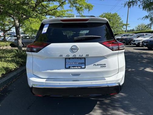2025 Nissan Rogue Platinum