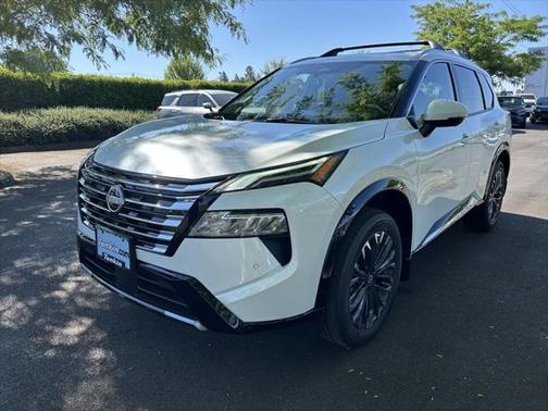 2025 Nissan Rogue Platinum