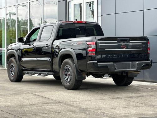 Black Metallic 2025 Nissan Frontier PRO-4X