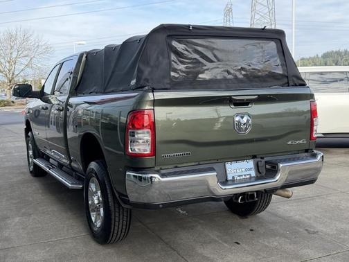 2021 RAM 2500 Big Horn Crew Cab 4x4 6'4' Box