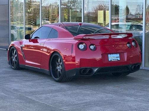 2009 Nissan GT-R Premium