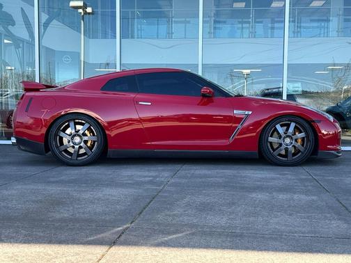 2009 Nissan GT-R Premium