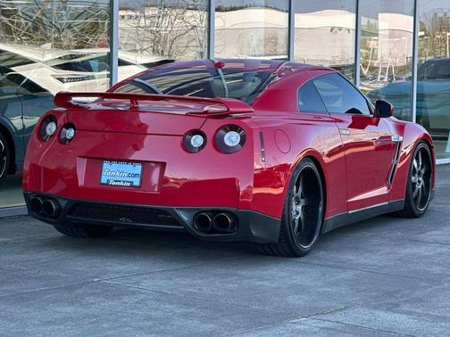 2009 Nissan GT-R Premium