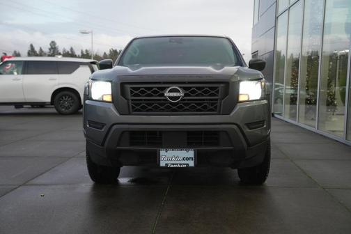 2022 Nissan Frontier S