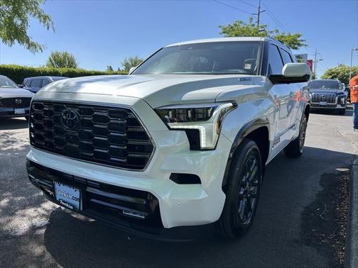 2025 Toyota Sequoia Platinum