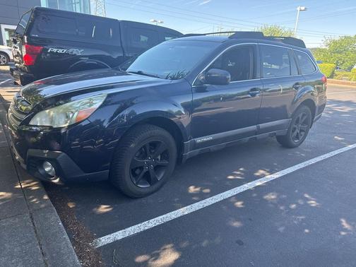 Crystal Black Silica 2013 Subaru Outback 2.5i Premium