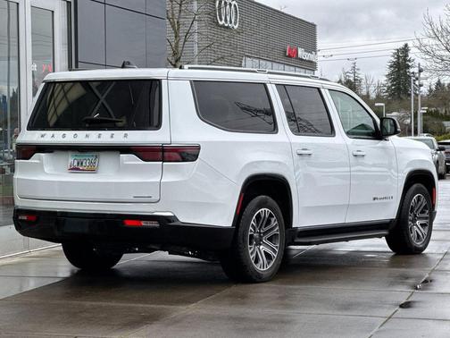 2024 Jeep Wagoneer L Series II 4x4