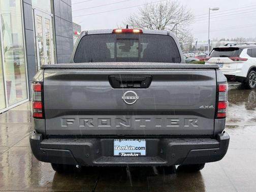 Gun Metallic 2026 Nissan Frontier S