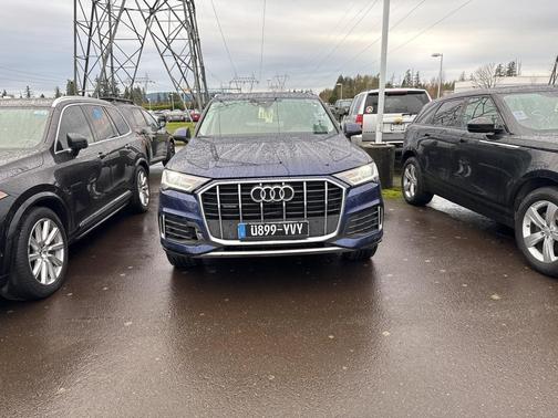 2022 Audi Q7 45 Premium