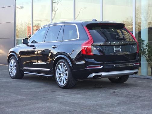 2018 Volvo XC90 T6 Inscription