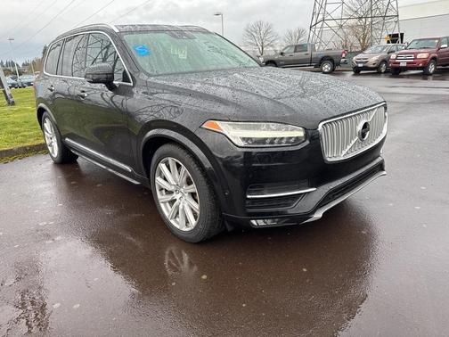 2018 Volvo XC90 T6 Inscription
