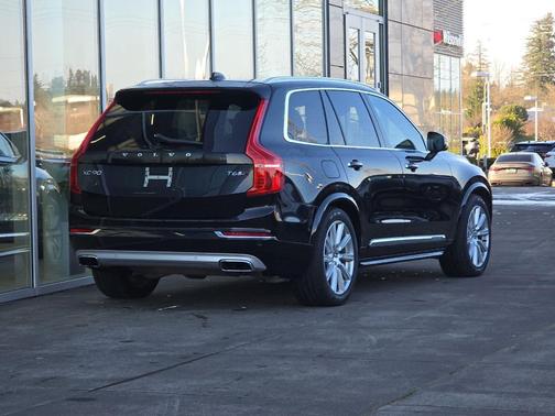 2018 Volvo XC90 T6 Inscription
