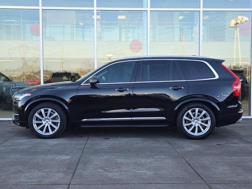 2018 Volvo XC90 T6 Inscription