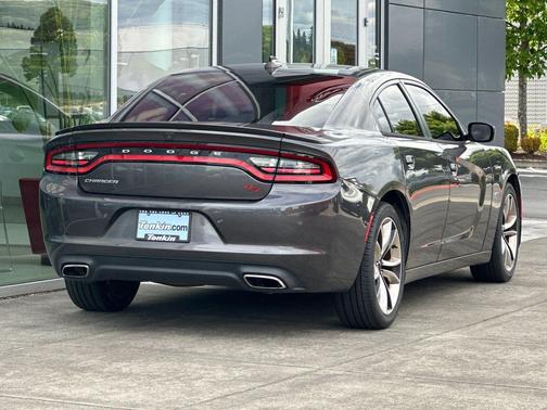 Granite Pearlcoat 2016 Dodge Charger R/T