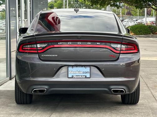 Granite Pearlcoat 2016 Dodge Charger R/T