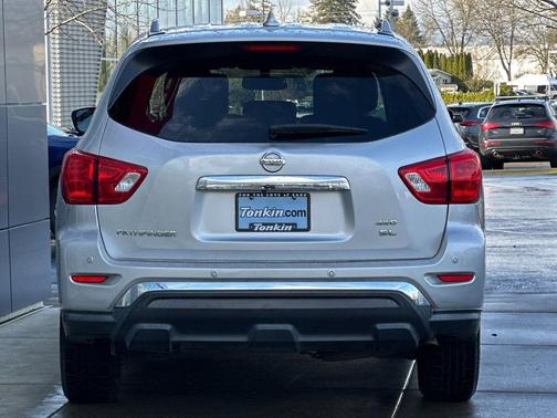 Brilliant Silver Metallic 2020 Nissan Pathfinder SL 4WD