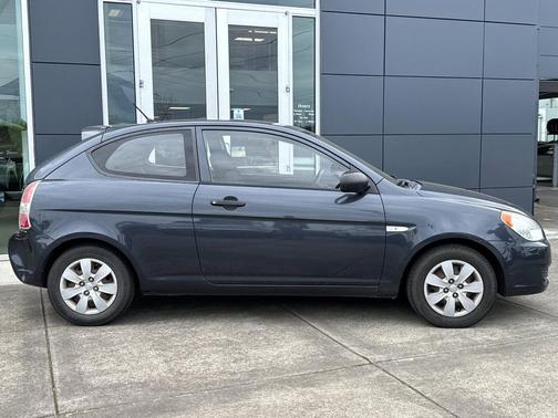 Charcoal Gray Pearl 2010 Hyundai Accent Blue