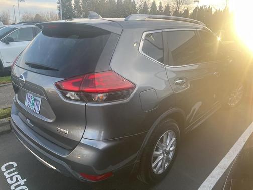 2019 Nissan Rogue S