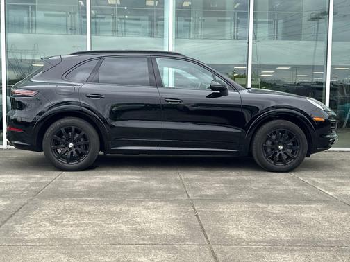 Black 2020 Porsche Cayenne S