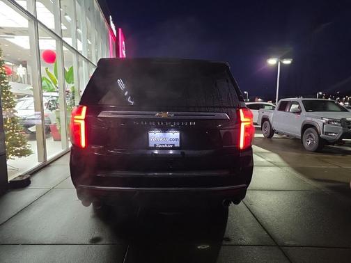 2023 Chevrolet Suburban 4WD High Country