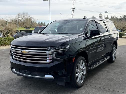 2023 Chevrolet Suburban 4WD High Country