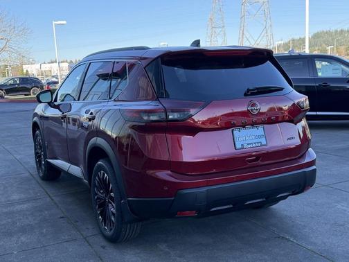 2026 Nissan Rogue Dark Armor