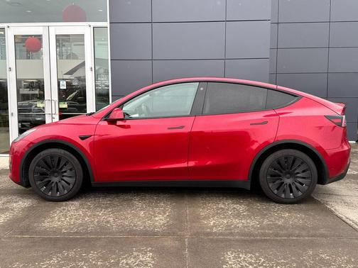 2021 Tesla Model Y Long Range Dual Motor All-Wheel Drive