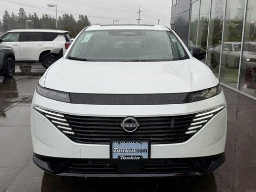 Everest White Pearl Tricoat 2026 Nissan Murano Platinum