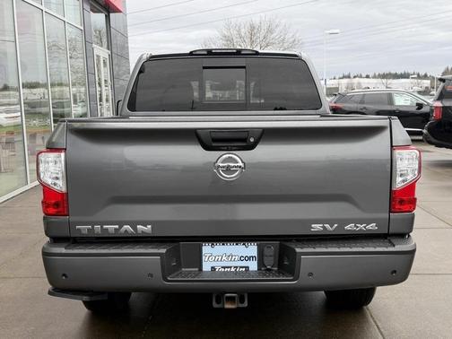2020 Nissan Titan SV