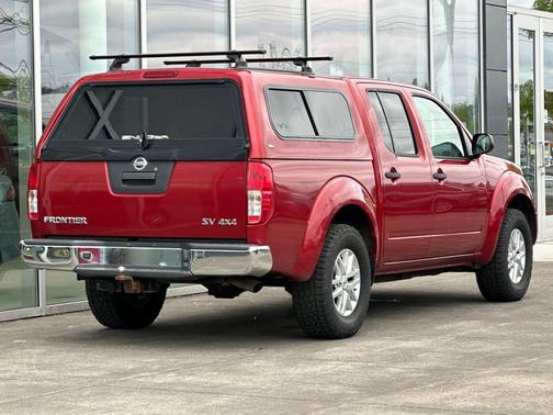 Lava Red 2016 Nissan Frontier SV
