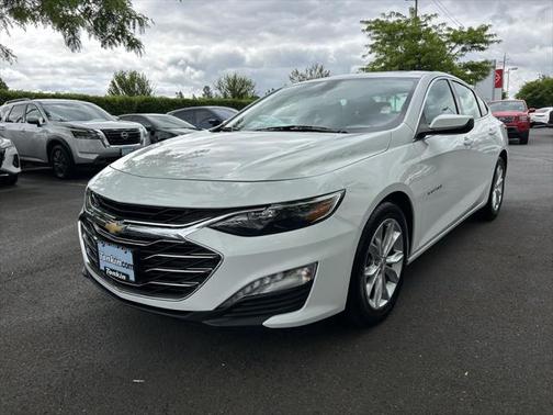 2022 Chevrolet Malibu FWD LT