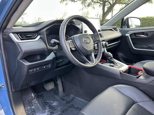 2022 Toyota RAV4 TRD Off Road