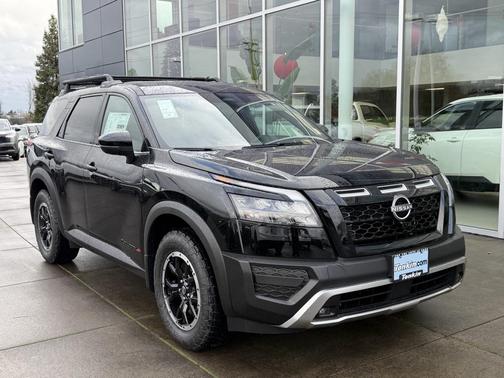 2025 Nissan Pathfinder Rock Creek 4WD