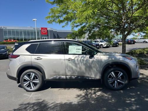 2025 Nissan Rogue SL