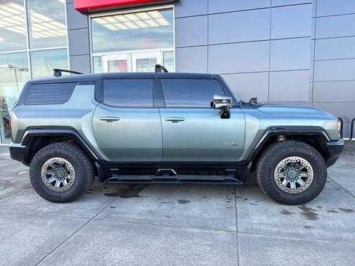 2024 GMC HUMMER EV SUV 3X