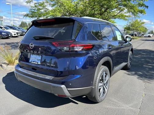 2024 Nissan Rogue SL