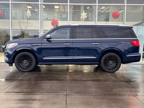2018 Lincoln Navigator L Black Label