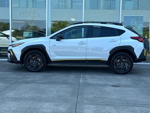 Crystal White Pearl 2024 Subaru Crosstrek Sport