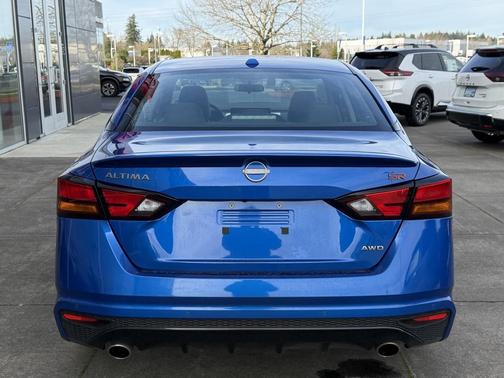 2025 Nissan Altima SR AWD