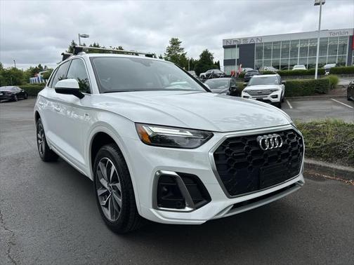 2024 Audi Q5 45 S line Premium Plus