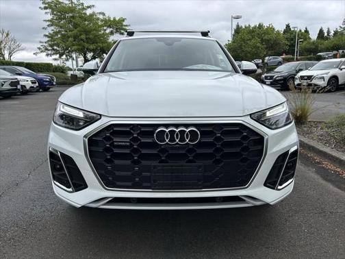 2024 Audi Q5 45 S line Premium Plus