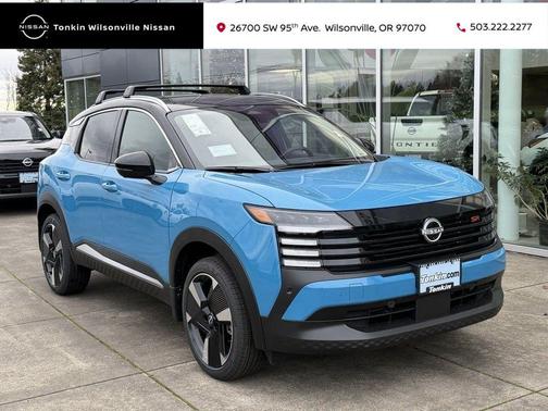 Arctic Ice Blue Metallic/Super Black 2026 Nissan Kicks SR