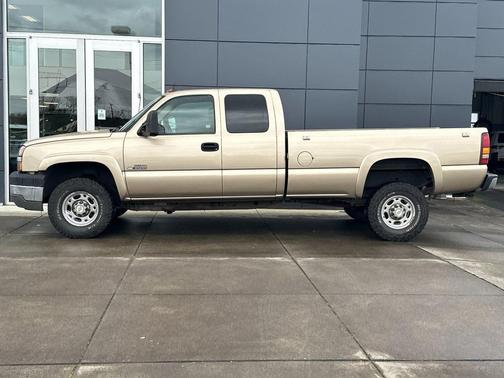 Sandstone Metallic 2004 Chevrolet Silverado 3500 LT Extended Cab