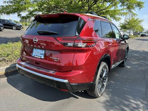 2025 Nissan Rogue Platinum